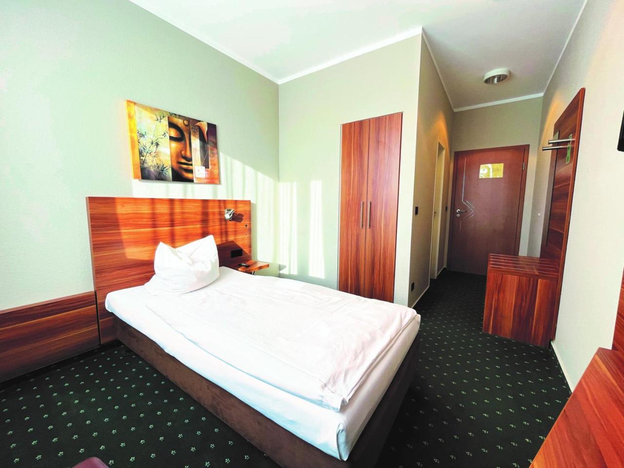 Hotel Westfalia Halle  Ngoại thất bức ảnh