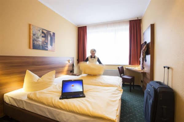 Hotel Westfalia Halle  Ngoại thất bức ảnh